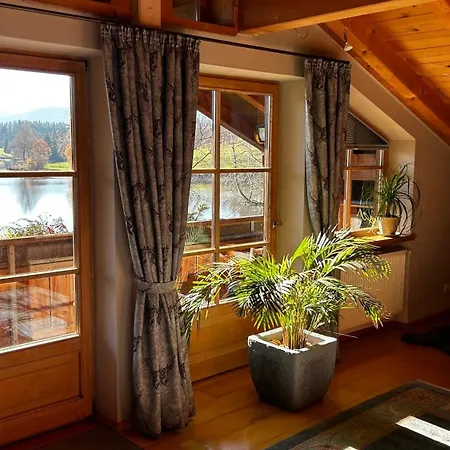 Direkt Am See Mit Bergblick Seeg Exterior photo